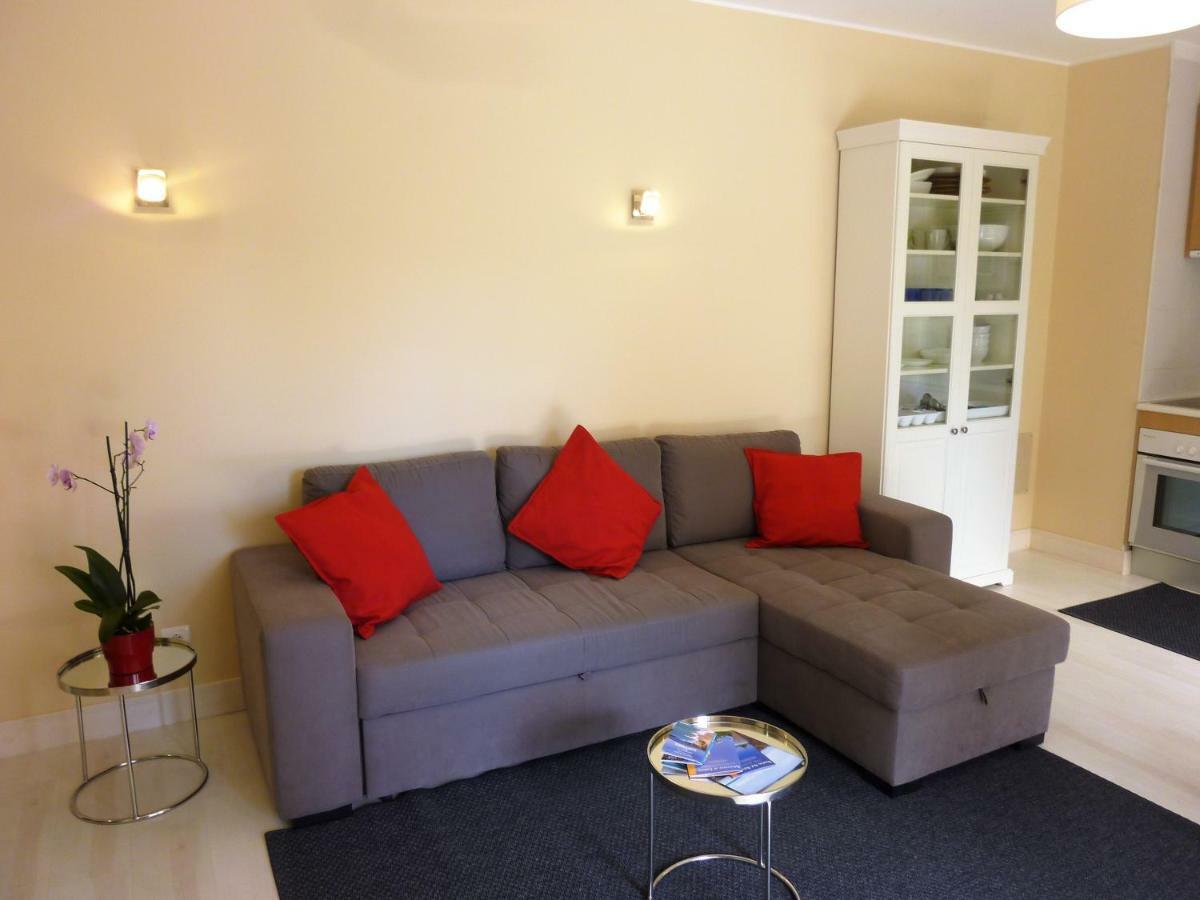 Beach & Sea Apt, Fast Wifi, Airco, Private Parking And Pool Portimão Exterior photo